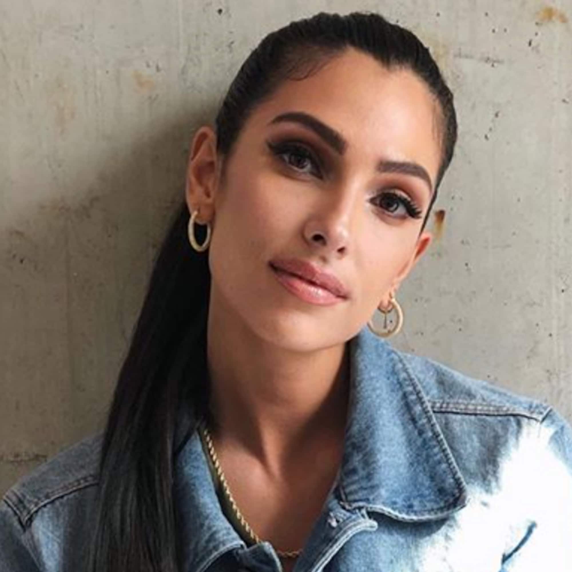 Shirin eshakdagi chaqaloq bilan jinsiy aloqa onlayn video Dunyodagi porno onlayn qizlarni tomosha qiling